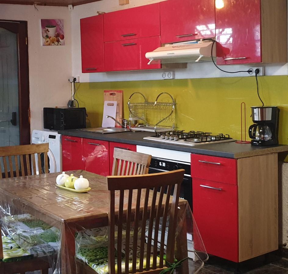 T1 Bis Chez Les Saintanoise Villa Sainte Anne Dış mekan fotoğraf